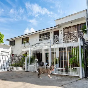 https://oresca-hostal.cartagena-hotels.org